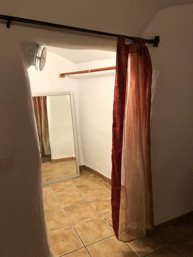 Alojamiento Rural, Cueva De La Abuela Cuevas del Campo Eksteriør billede