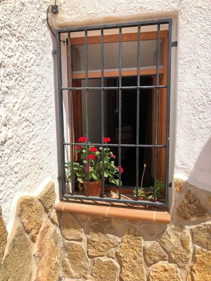 Alojamiento Rural, Cueva De La Abuela Cuevas del Campo Eksteriør billede